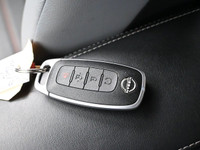 Efficient 1.6L engine with Xtronic CVTÂ® delivers excellent fuel economy for city and highway drivin... (image 4)