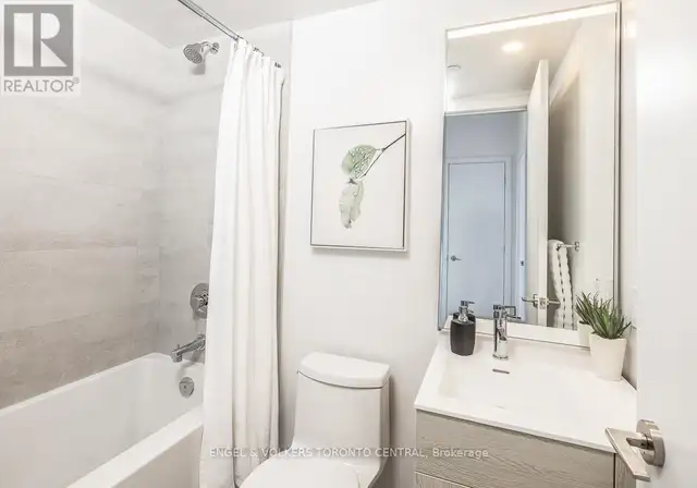 629 - 28 EASTERN AVENUE Toronto (Moss Park), Ontario in Condos for Sale in City of Toronto - Image 14