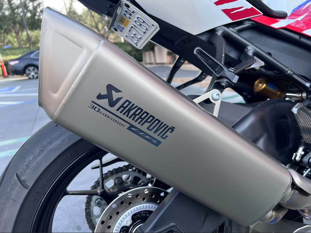 2022 HONDA CBR 1000RR-R SP-FINANCE AVAILABLE!  in Sport Bikes in Winnipeg - Image 6