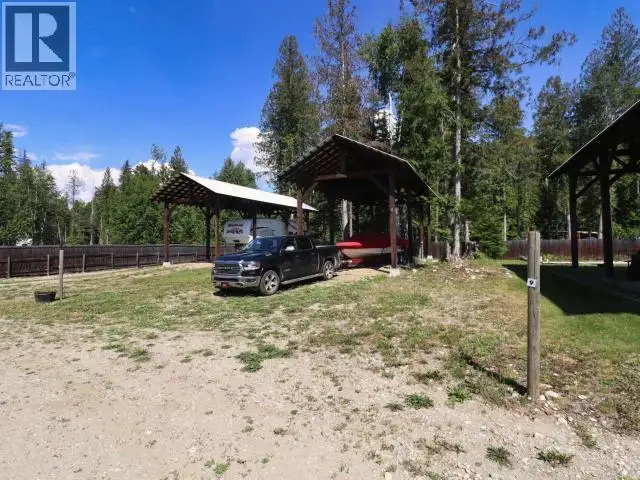 1701 Ireland Road Unit# 9 Seymour Arm, British Columbia in Land for Sale in Kamloops - Image 8
