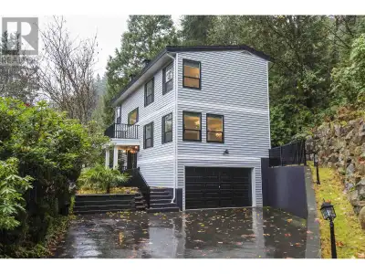 5530 GREENLEAF ROAD West Vancouver, British Columbia