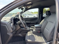 // ACCIDENT FREE!! // This 2024 Chevrolet Colorado 4wd Crew Cab Trail is a smart pick for drivers wh... (image 2)