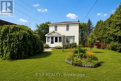 Welcome to this charming two-storey home in the welcoming community of Green Valley, an ideal opport...