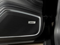 . Engine: V6 Cylinder Engine L/100Km City: 13.1 L/100Km Hwy: 9.8 (image 6)