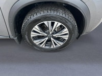 WE CAN GET YOU APPROVED ON THIS 2023 NISSAN ROGUE SV AWD TODAY. FEATURED OPTIONS -Rear park sense -D... (image 7)