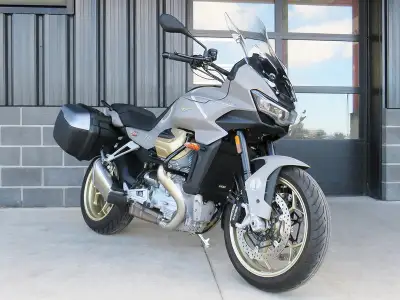 Finance from $142 bi-weekly with FCPP warranty coverage for 3 years!* Click "Get Financing" to see i...