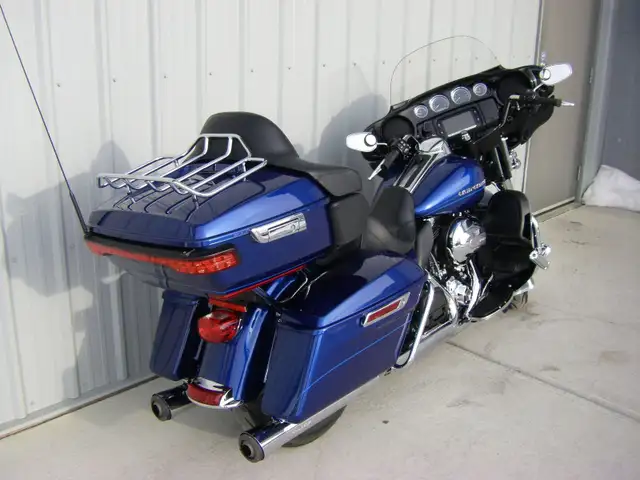 2015 Harley-Davidson Ultra Limited Low Biweekly $149 OAC  in Street, Cruisers & Choppers in Edmonton - Image 4