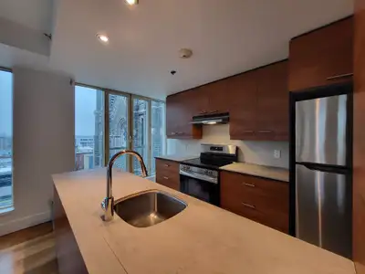 4 1/2 à Québec dans Nouvo St-Roch!