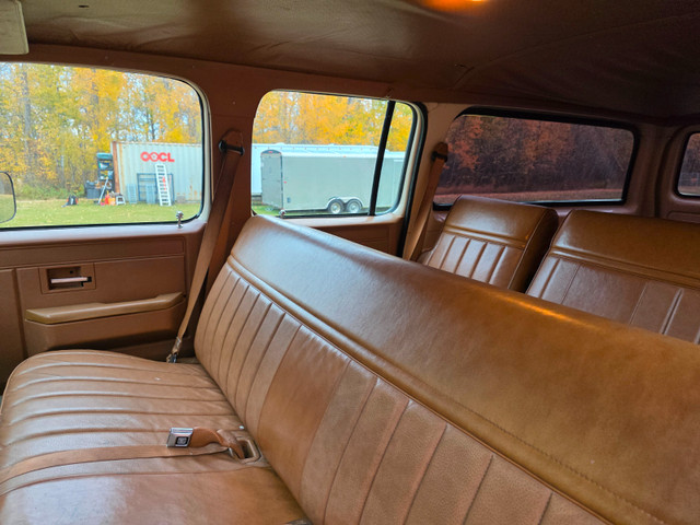 1991 CHEVROLET SUBURBAN 2500 FOR SALE in Cars & Trucks in Edmonton - Image 3