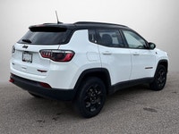 This Jeep Compass delivers a Intercooled Turbo Regular Unleaded I-4 2.0 L/122 engine powering this A... (image 4)