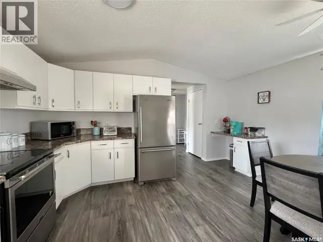 317 Riedel AVENUE E Langenburg, Saskatchewan in Houses for Sale in Regina - Image 8