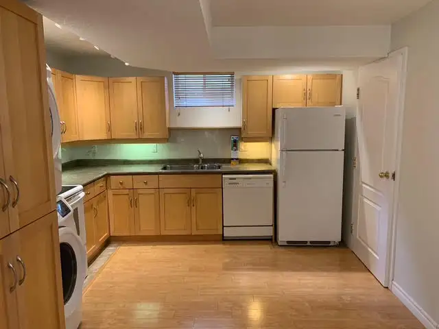 Welcome to your new Waterloo home in Clair Hills! in Long Term Rentals in Kitchener / Waterloo - Image 6