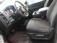 RAM 1500 2019 CLASSIC EXPRESS V-6 3.6 LITRES PENTASTAR QUAD-CAB / RATIO 3.55 TRES RARE / BOITE 6.4 P... (image 5)