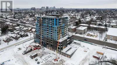 194 ERB Street W Unit# 105 Waterloo, Ontario