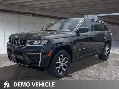 This Jeep Grand Cherokee delivers a Intercooled Turbo Regular Unleaded I-4 2.0 L/122 engine powering...