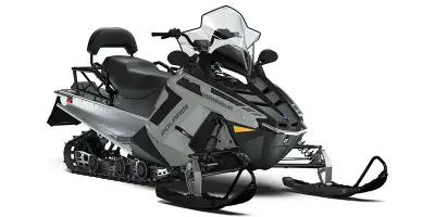 Engine Type: Horizontal In-line Displacement: 33.2 cu. in. (544 cc) Bore x Stroke: Bore: 2.88 in. (7...