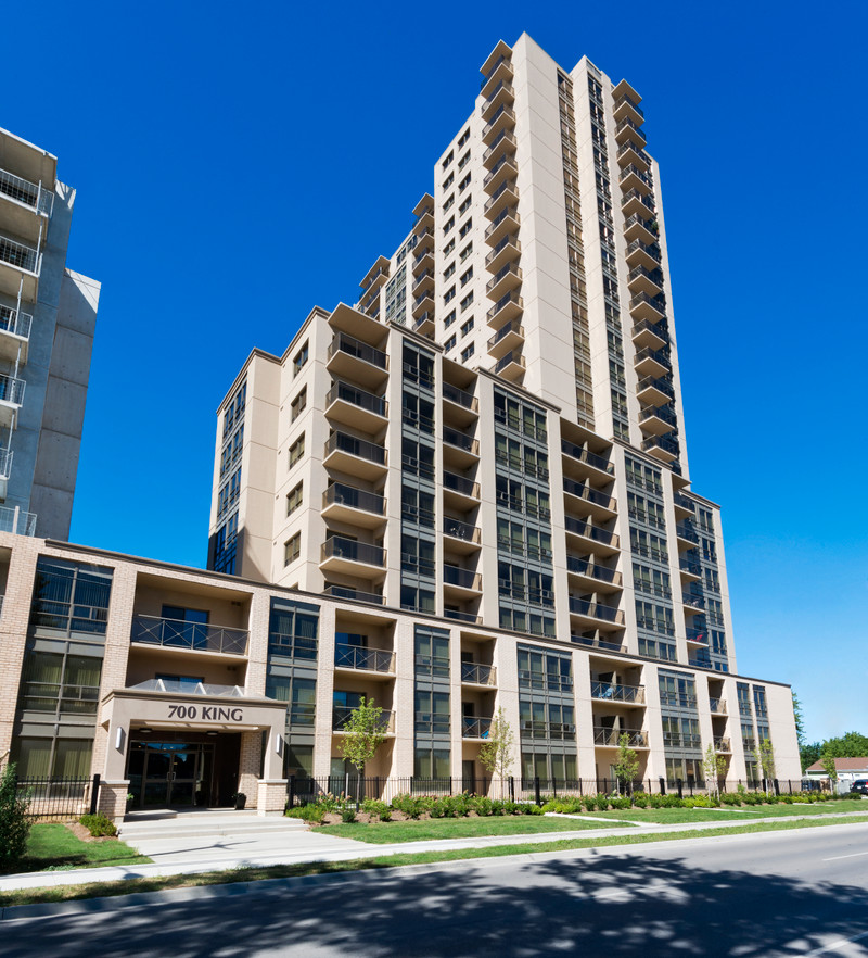 700 King Street (West Tower) 2 Bedroom Apartment for Rent Long Term