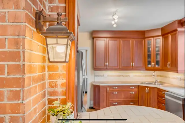 Room for rent, all-inclusive, October 1st63849107331329123