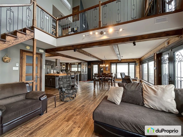 $1,150,000 - 1 1/2 Storey for sale in Baie-St-Paul — photo 1