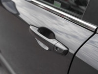 Key Feature: All Wheel Drive | Sunroof | Leather Seats | Towing Package | Keyless Entry | Memory Sea... (image 9)