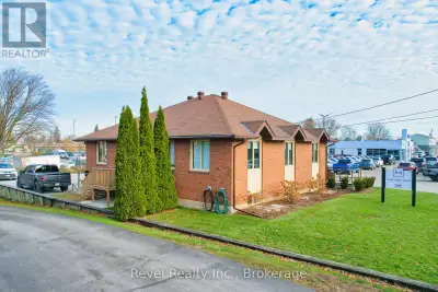 Lower-level professional suite for lease at 339 Hume Street, ideally located just minutes from Colli...