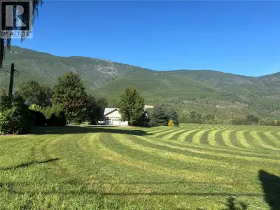 This exceptional 17-acre property offers the opportunity to combine productive farmland with modern...