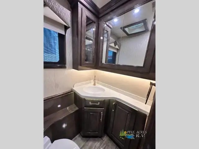 2021 Entegra Coach Anthem 44F only 35K Miles in RVs & Motorhomes in Moncton - Image 66