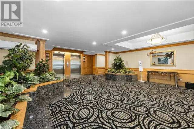 1272 ONTARIO Street Unit# 501 Burlington, Ontario63008308242947124