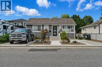 An exceptional opportunity for investors, families, or multi-generational living, this versatile pro...