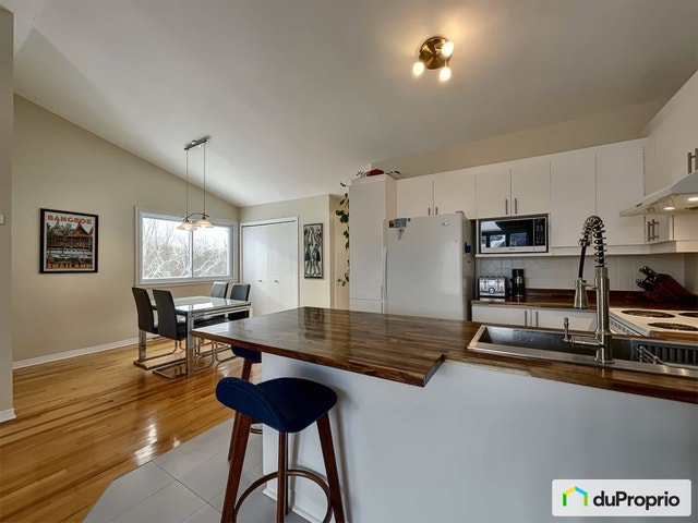 $339,000 - Condominium in Pointe-Aux-Trembles / East Montreal — photo 1