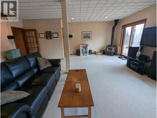 8516 BLUFF ROAD Telkwa, British Columbia in Houses for Sale in Smithers - Image 4