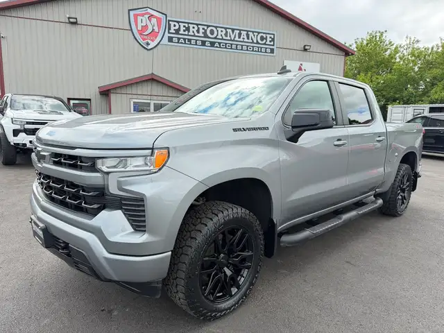 2023 Chevrolet Silverado 1500 RST 5.3L V8 4X4