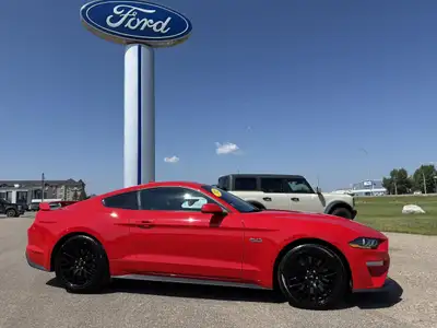 2021 Ford Mustang GT PREMIUM! / PERFORMANCE PKG! / CARBON SPORT , View more