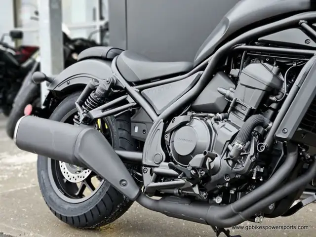 Honda Rebel 1100 in Sport Touring in Oshawa / Durham Region - Image 11