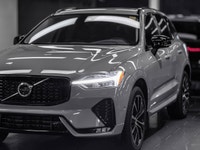 With only 7,471 kms, this 2025 Volvo XC60 B5 Plus is in near-new condition, blending Scandinavian mi... (image 1)