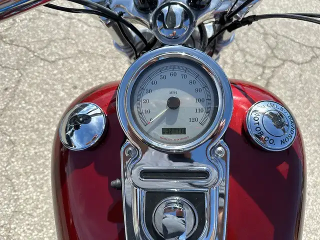 2009 Harley-Davidson Fat Bob ~ FAT BOB ~ 96CU ~ V&H EXHAUST ~ LO in Street, Cruisers & Choppers in City of Toronto - Image 23