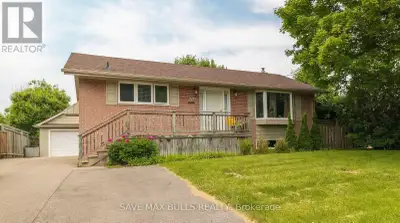 Beautiful 2-Bedrooms and 1-Bathroom Legal Basement in the Heart of Milton. Large room size, can acco...