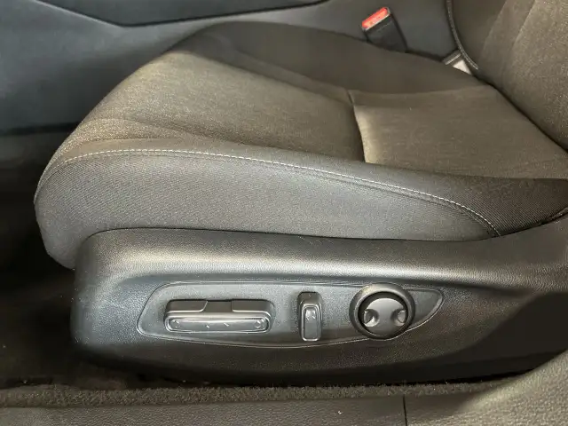 2023 Honda Accord Sedan EX, Carplay, Bluetooth, Caméra, Phares à in Cars & Trucks in City of Montréal - Image 24