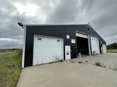 Prime Commercial Property for Sale **Location, Location, Location!** Are you looking for the perfect...