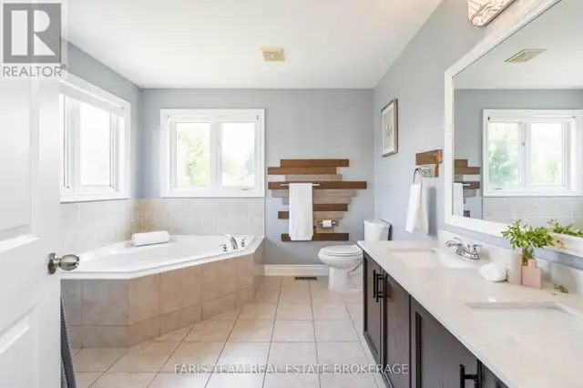53 CHRISTY DRIVE Wasaga Beach, Ontario in Houses for Sale in Barrie - Image 19