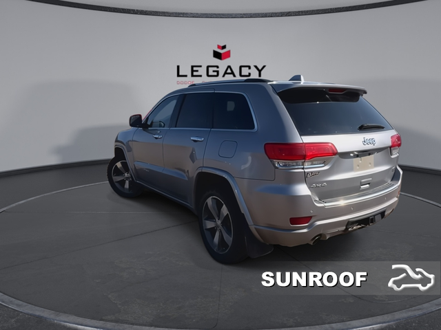 2014 Jeep Grand Cherokee OVERLAND - Navigation in Cars & Trucks in Lethbridge - Image 7