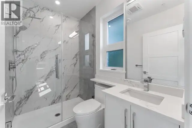 842 ST. DENIS AVENUE North Vancouver, British Columbia in Condos for Sale in North Shore - Image 14