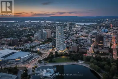 Step into refined urban living at the Claridge Icon, Ottawa's tallest residential tower, ideally pos...