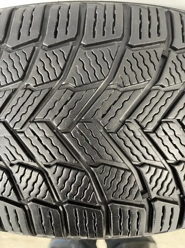 Pair2️⃣:  235/65 R17 108T  XL  Michelin X-Ice Snow SUV. in Tires & Rims in Mississauga / Peel Region - Image 9