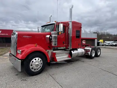 2027 HEAVY SPEC W900L VIPER RED WITH VIPER RED FRAME, BLACK VIT INTERIOR !!!! 2027 HEAVY SPEC W900L,...