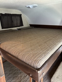 Looking for a two slide, family friendly camper? This one will check off all the boxes! Enjoy the do... (image 4)