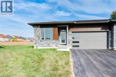 Eligible for the New Home HST Rebate! Discover quality craftsmanship and carefree one-floor living i...