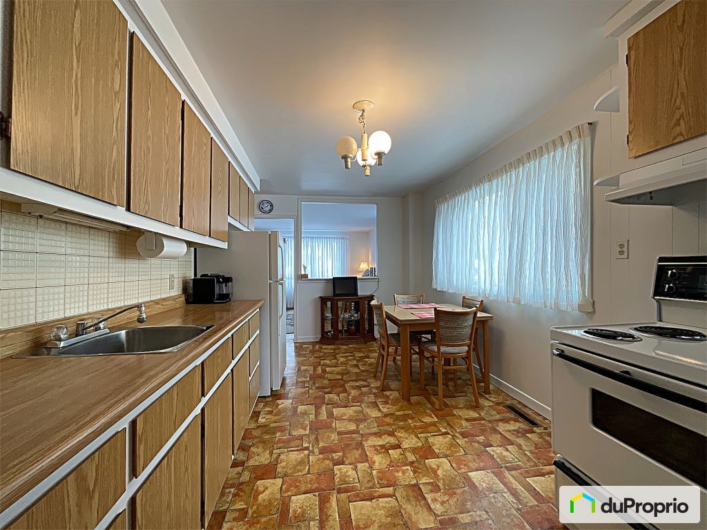 $549,000 - 1 1/2 Storey for sale in St-Laurent — photo 3