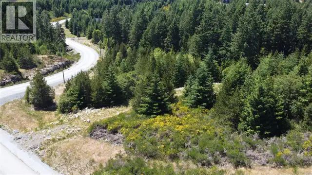 Lot 1 Eagle Vista Rd Shawnigan Lake, British Columbia in Land for Sale in Victoria - Image 2