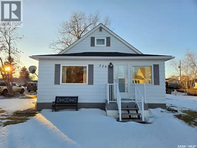 226 1st STREET W Kyle, Saskatchewan in Houses for Sale in Swift Current - Image 2
